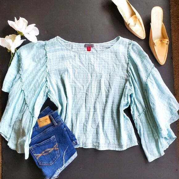 Vince Camuto Baby Blue Flowy Blouse - Picture 1 of 9